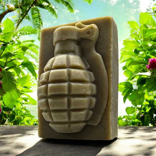 Bushwacker Grenade Soap (Cinnamon, Clove, Citrus, Juniper)