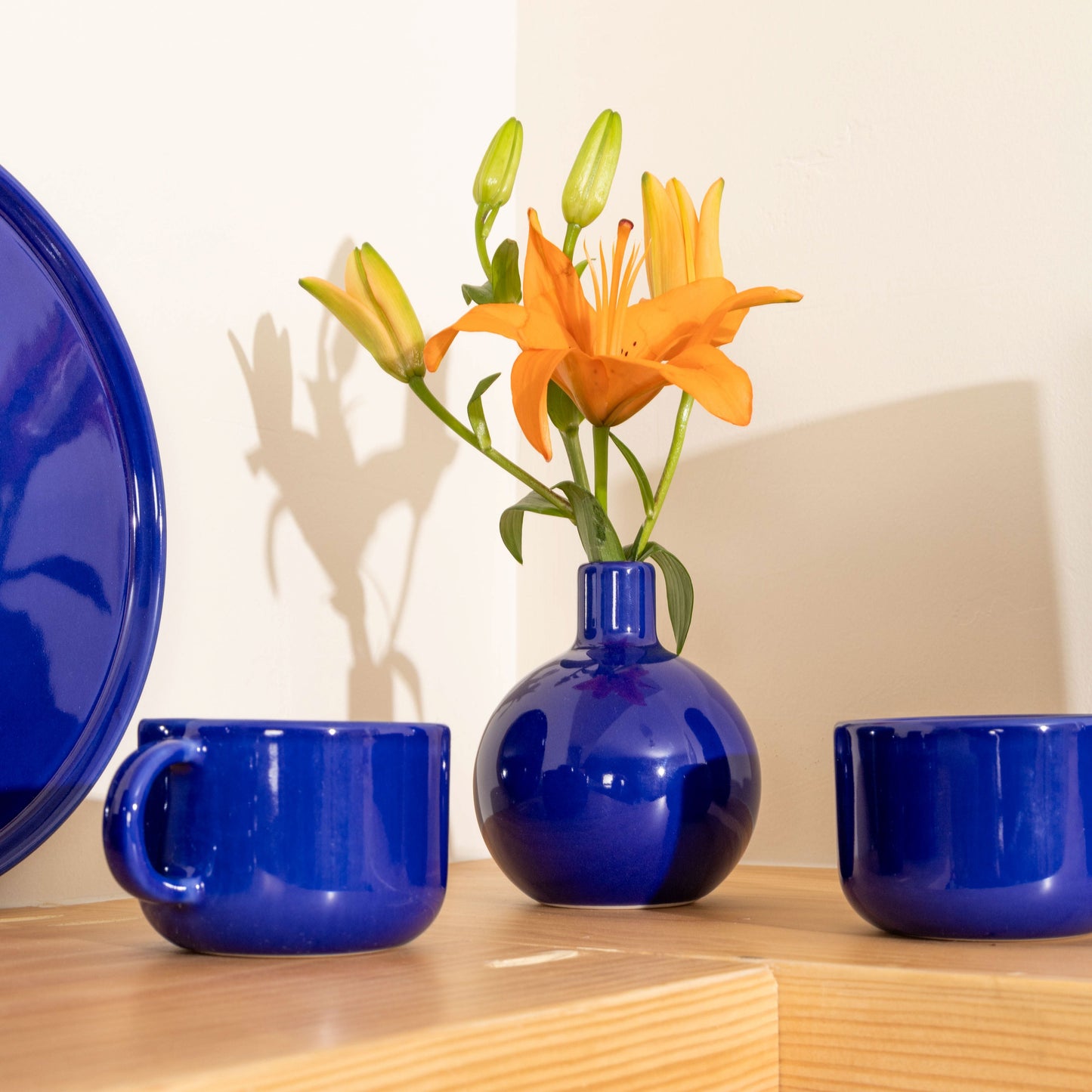 Bud Vase in Azul