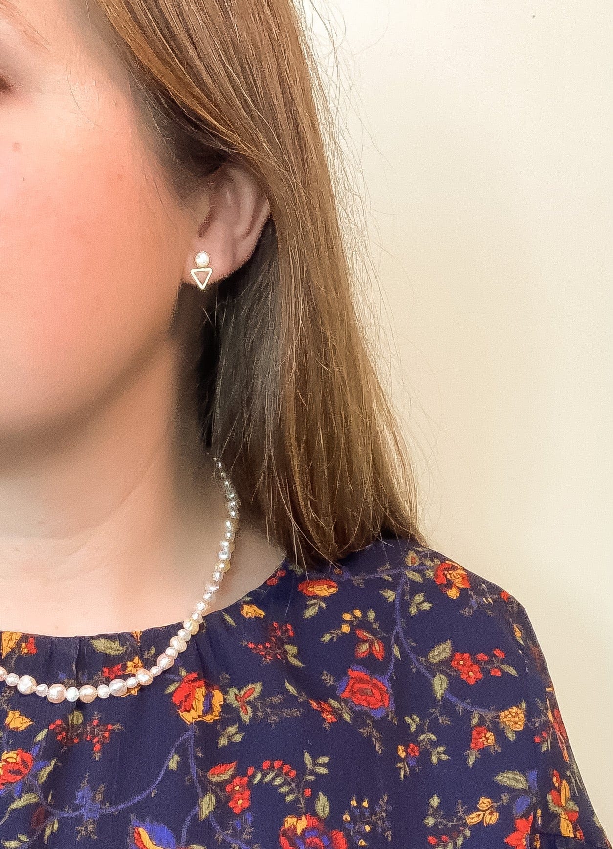 Tiny Elder Stud Earrings in Mother of Pearl