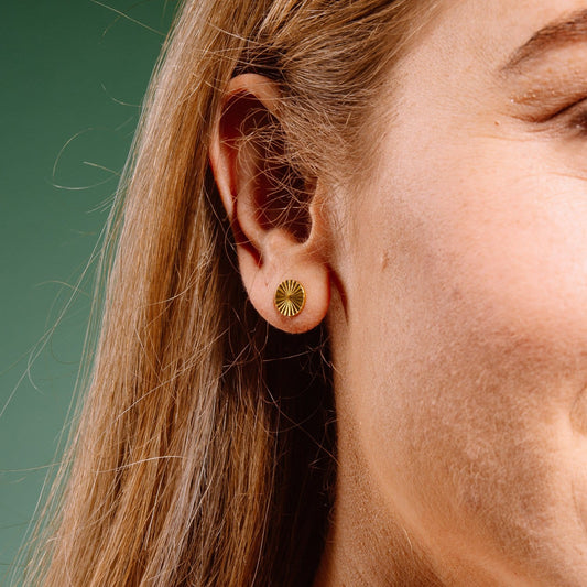 Circle Starburst Stud Earrings