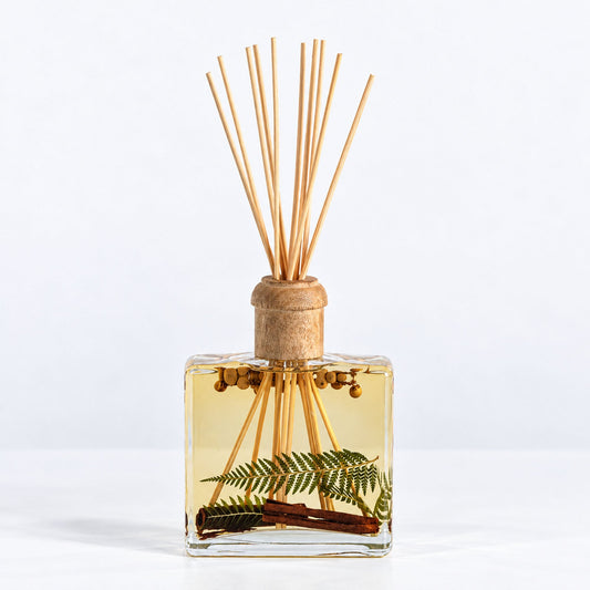 Signature Botanical Reed Diffuser - Spicy Apple