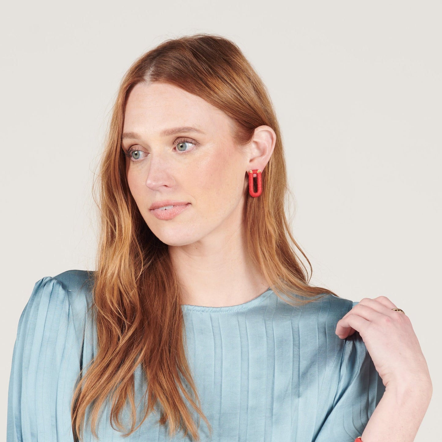 Solid Reciprocal Earrings