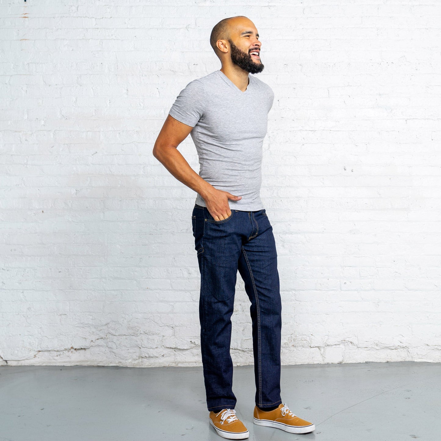 Tailored Fit Dark Wash 6 Pocket