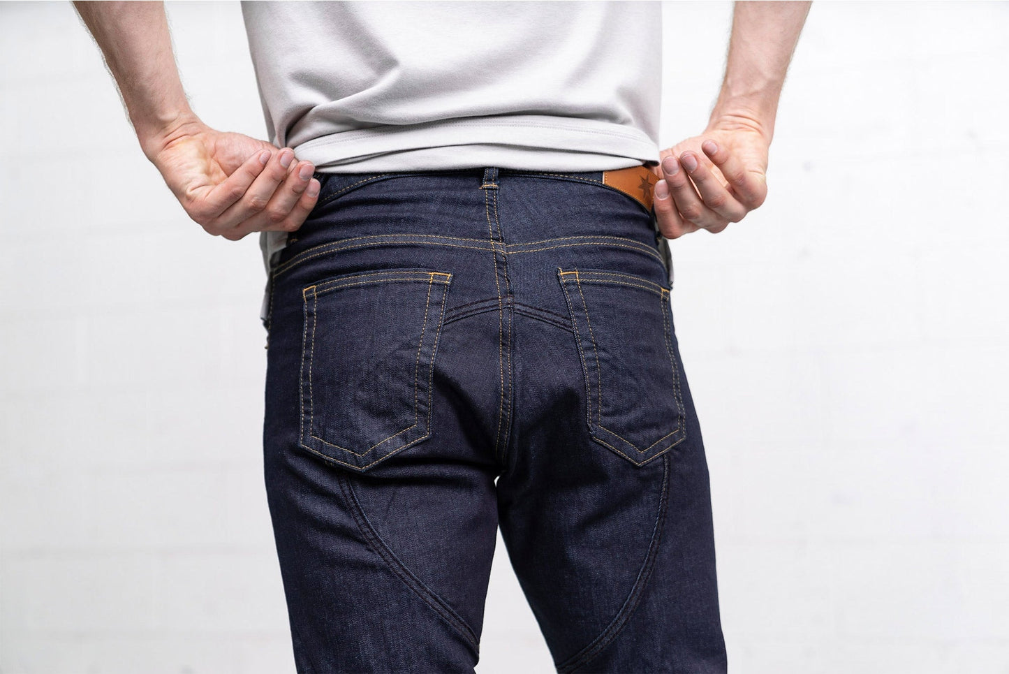 Commuter Dark Wash