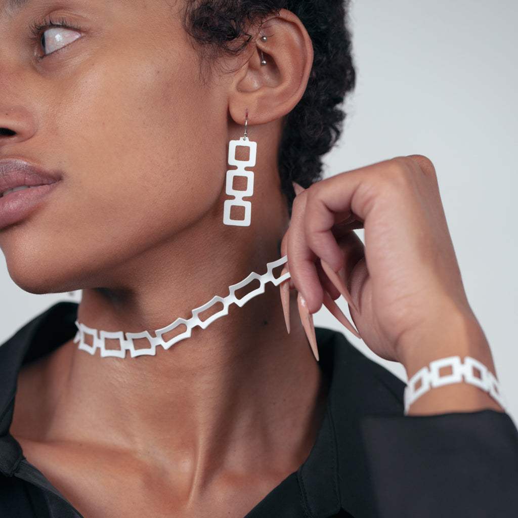 Chain Reaction Choker