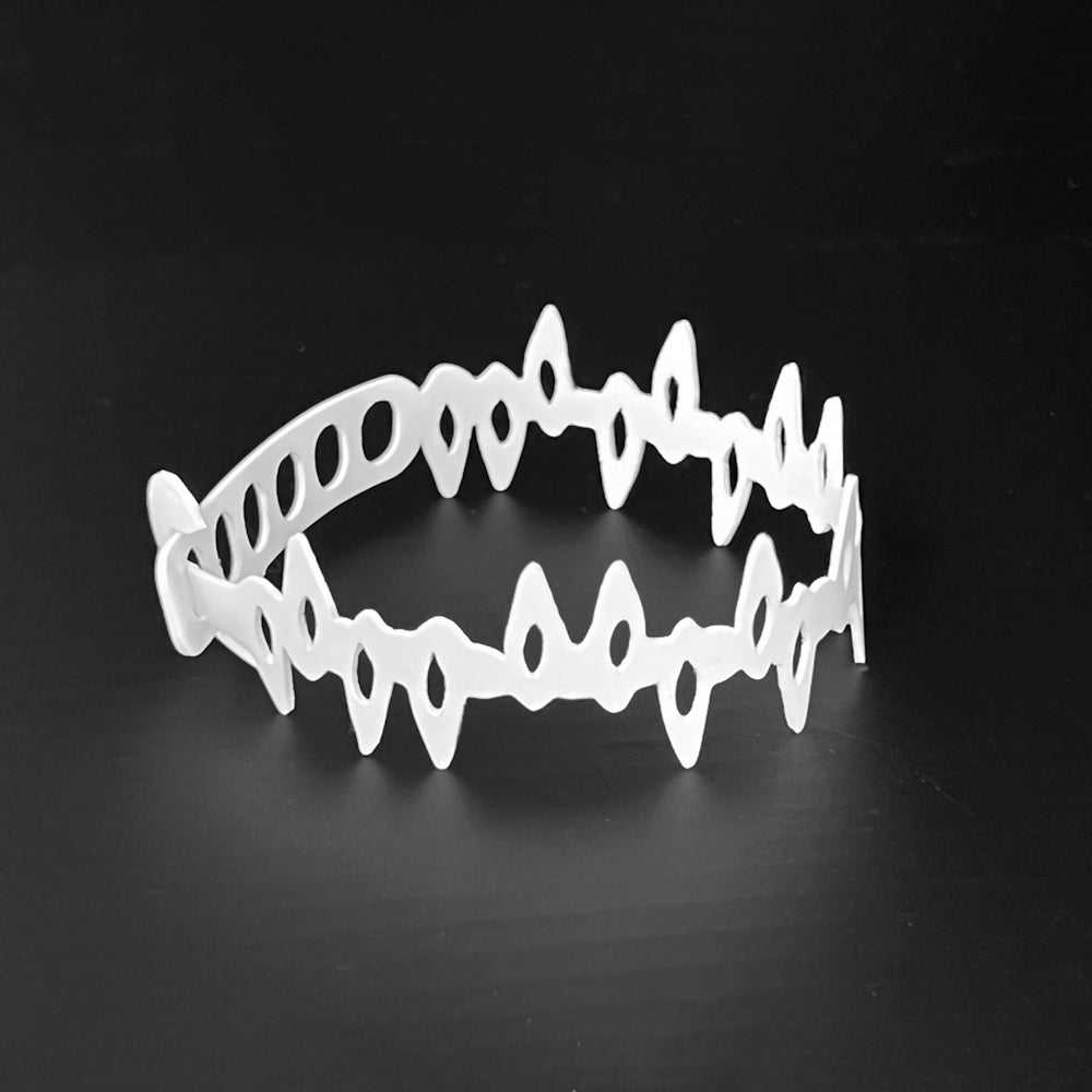 Fang Bracelet