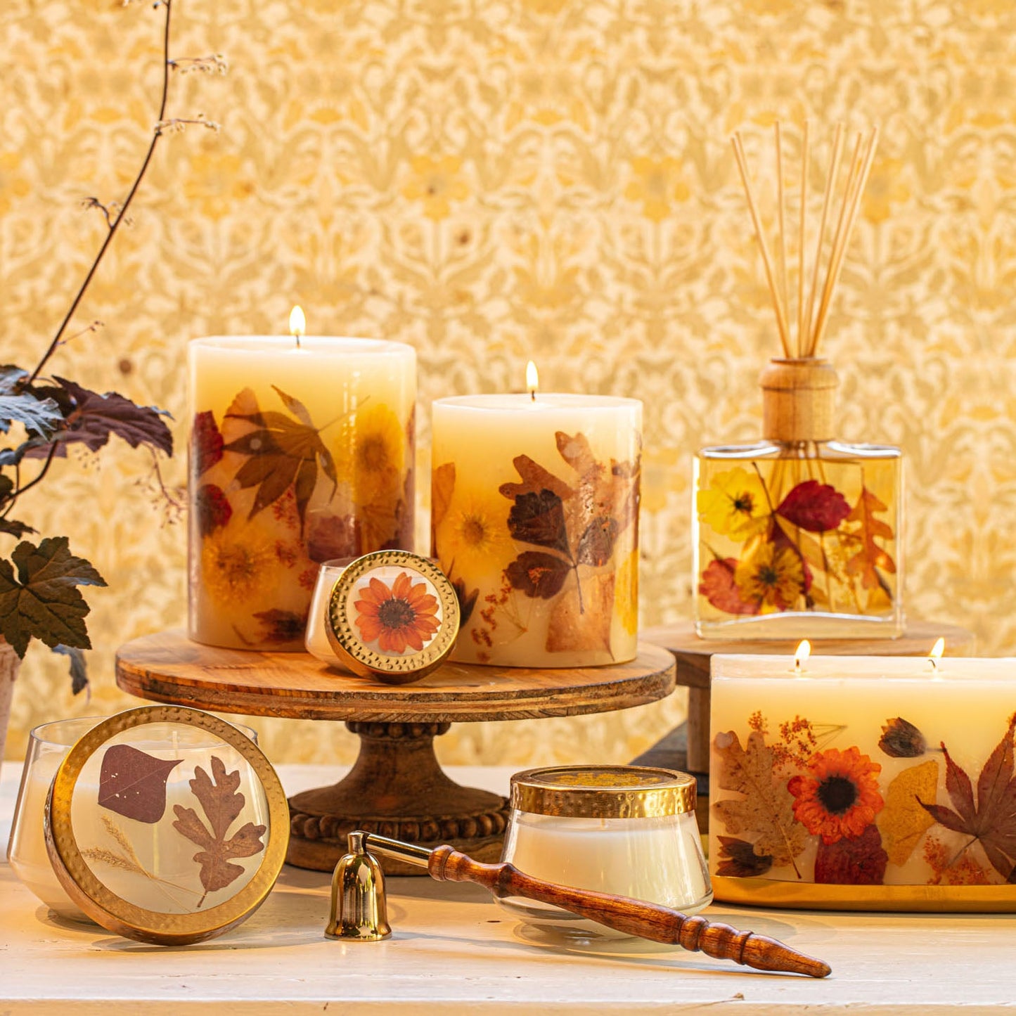 Signature Pressed Floral Candle - Harvest Pumpkin