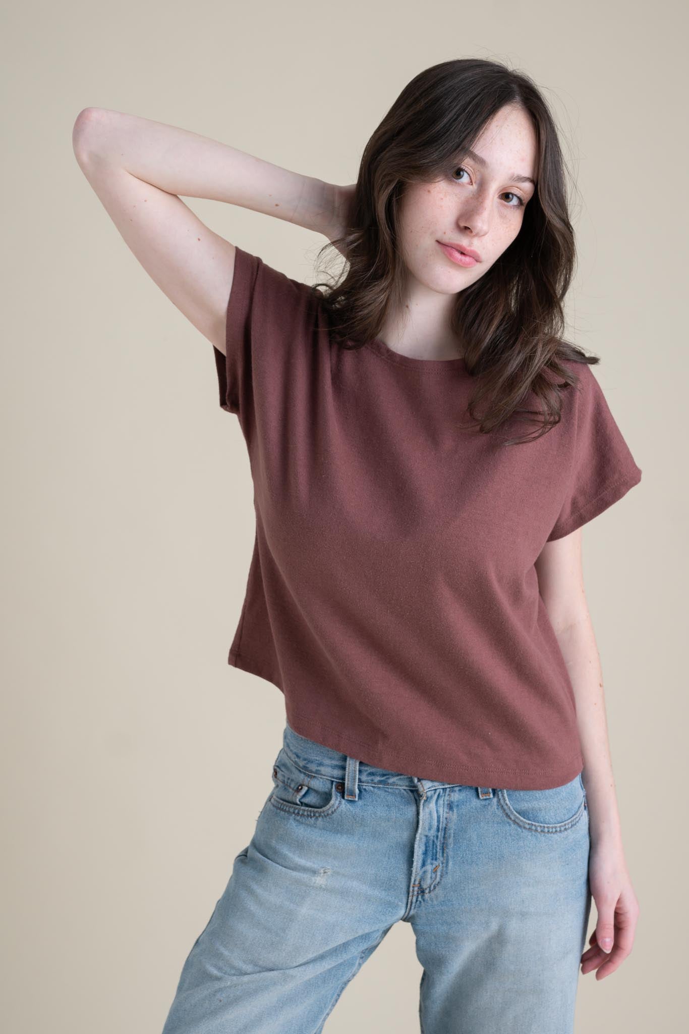Saturday Tee (Updated) in Russet