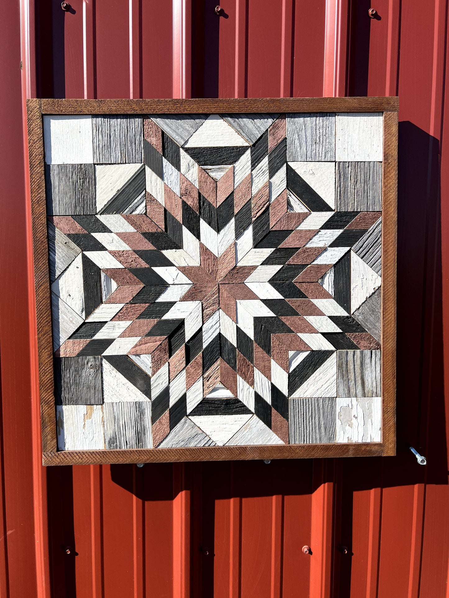 Amish Handmade Barn Quilt Wall Art – Reclaimed Barn Wood – 20.75” x 20.75”