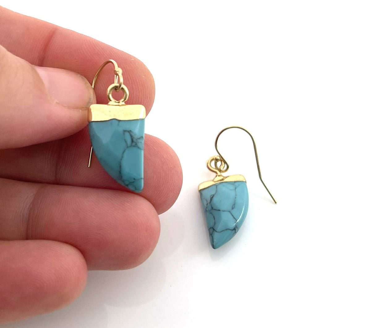 Turquoise Howlite Drop Earrings – 14K Gold Filled