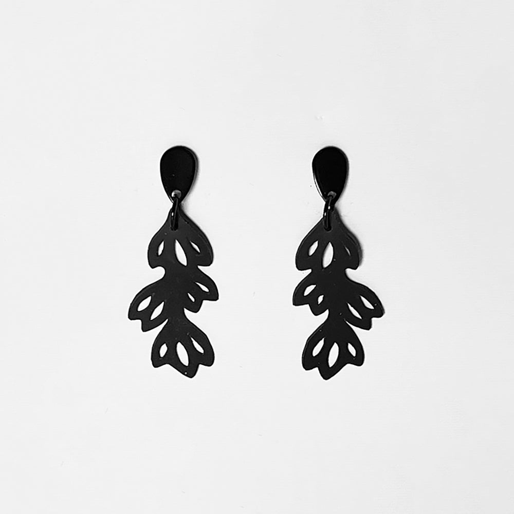 Isla Teardrop Earrings