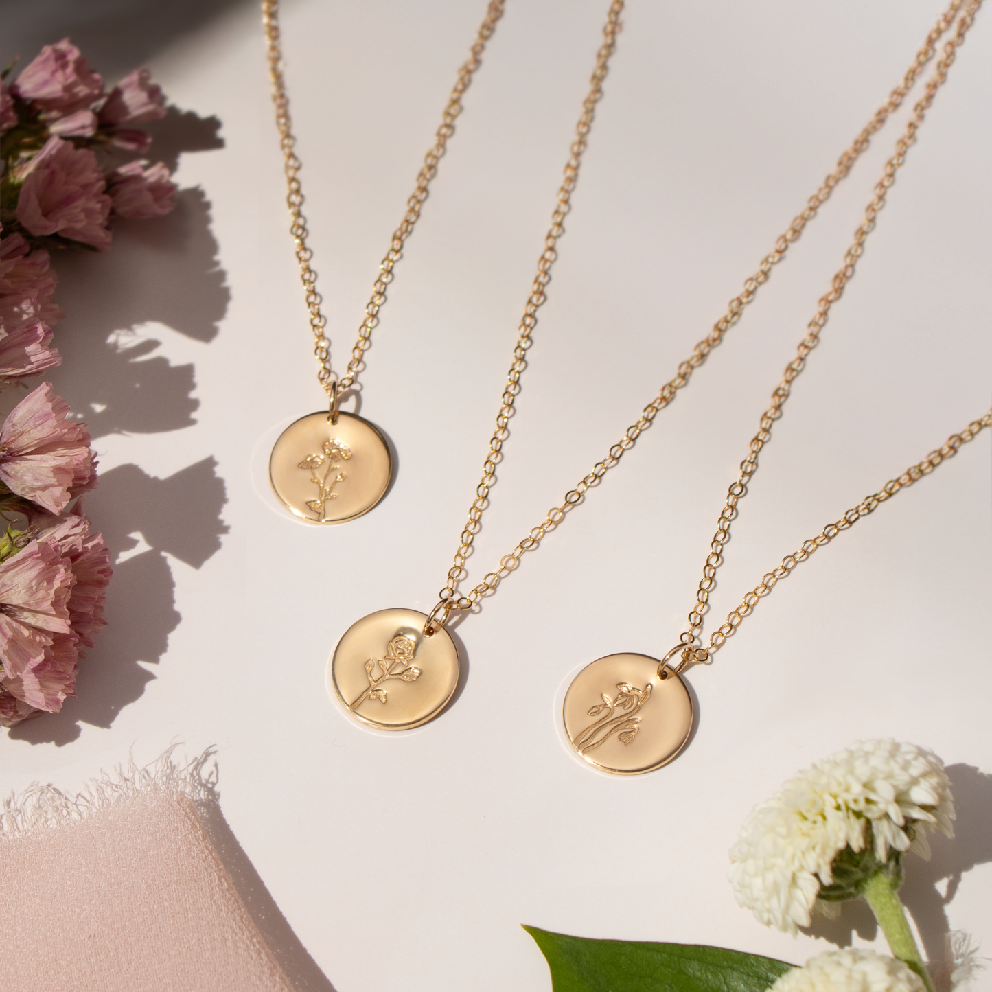 March Birth Flower Necklace • Daffodil