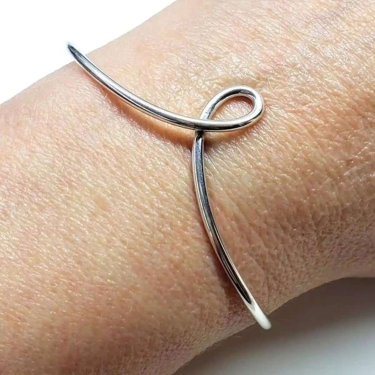 Handmade Wire Sculpted Silver Teardrop Bangle