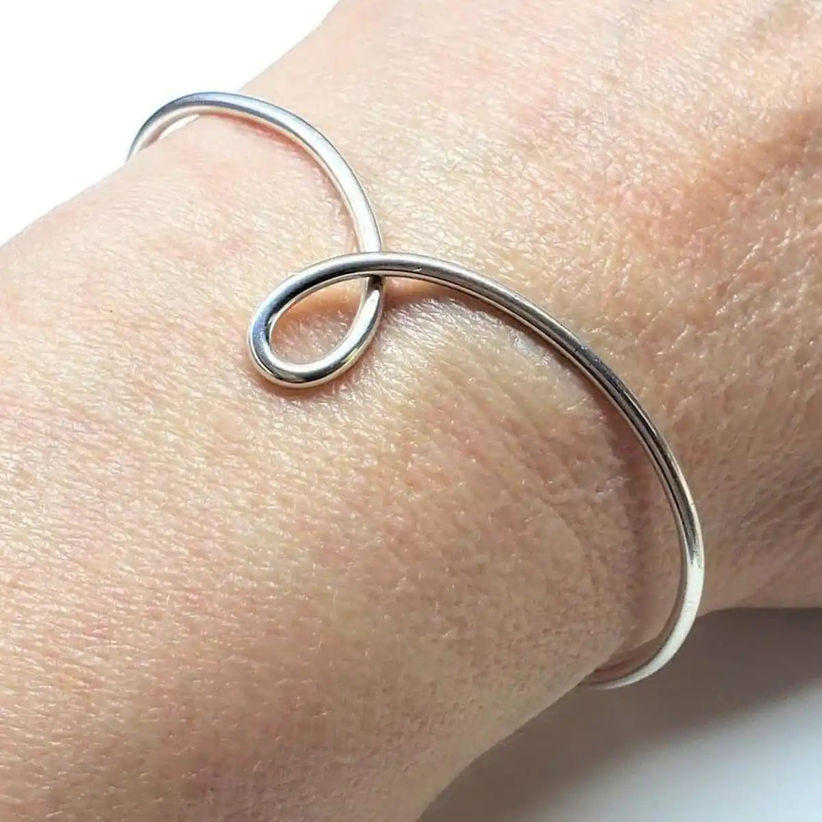 Handmade Wire Sculpted Silver Teardrop Bangle