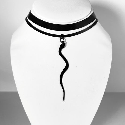 Snake Charm Ribbon Choker