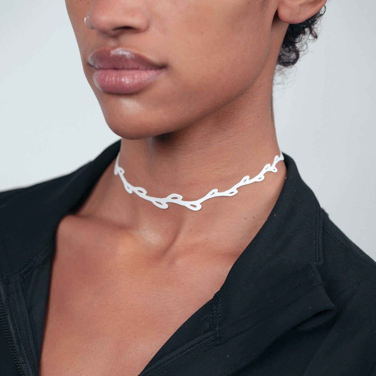 Sweet Ivy Choker Necklace