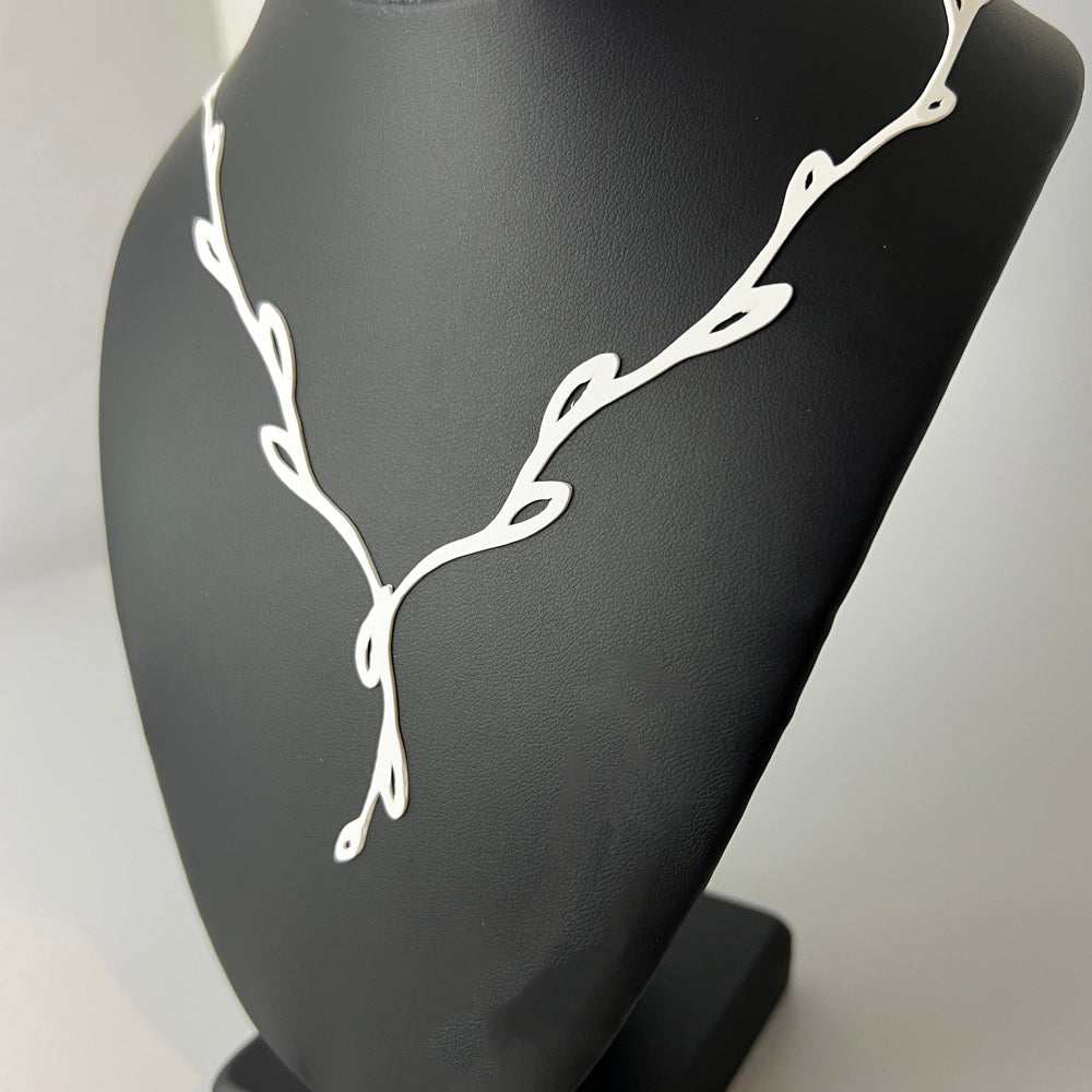 Sweet Ivy V Lariat Necklace
