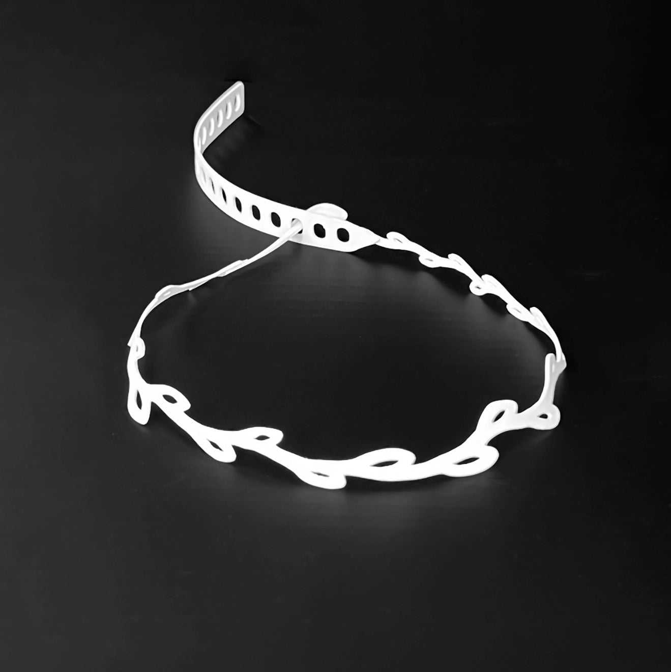 Sweet Ivy Choker Necklace