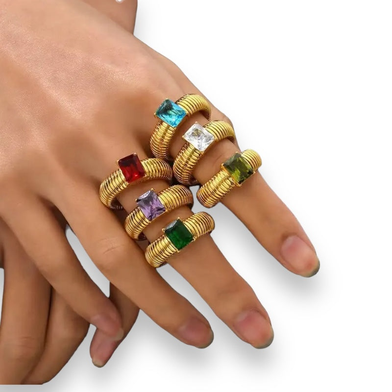 Zoe Snake Gold Ring