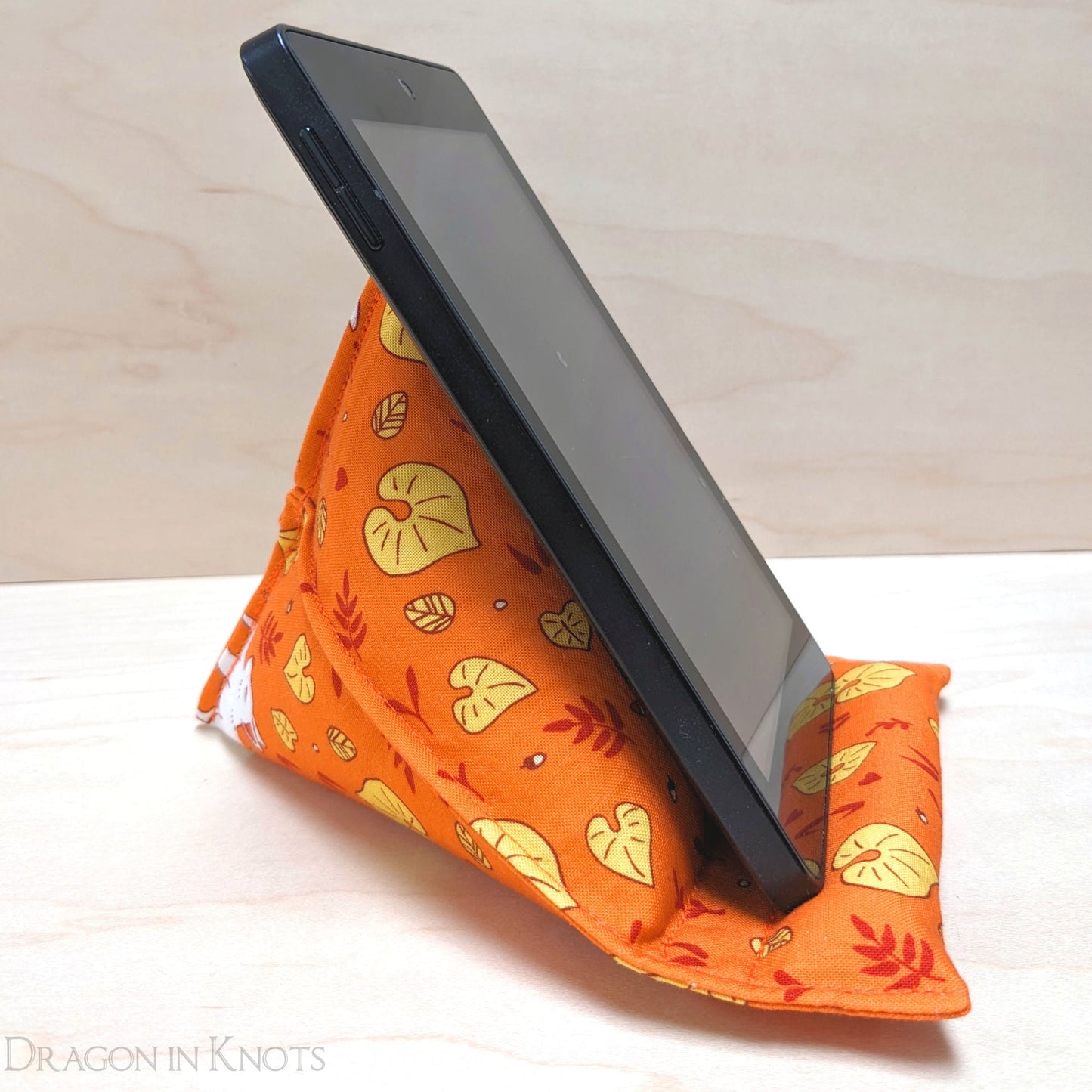 Fox Spirit Smartphone Stand