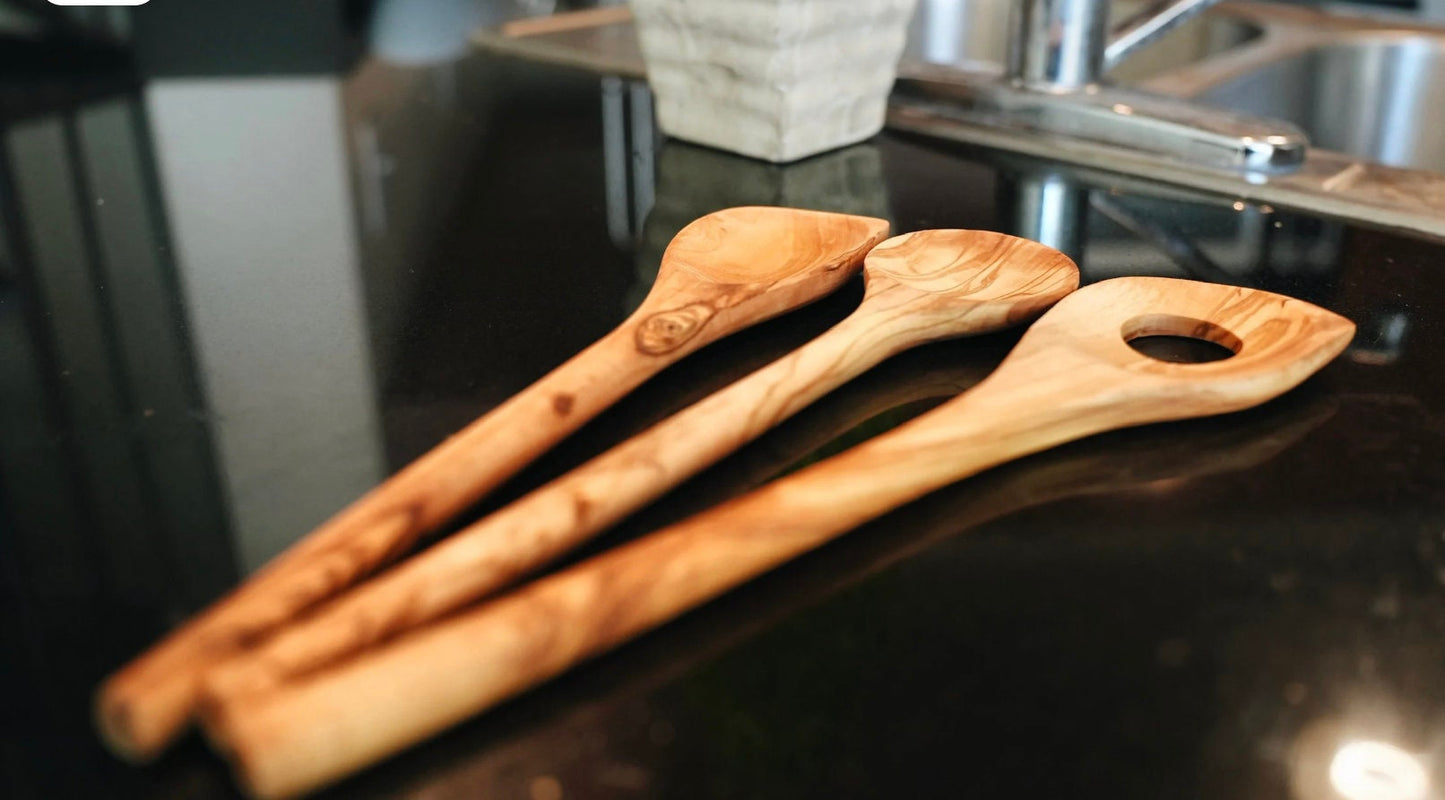 Olive Wood Spoon Set With Holder