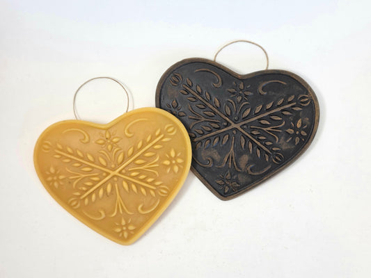 Amish Carved Heart | Beeswax Ornament