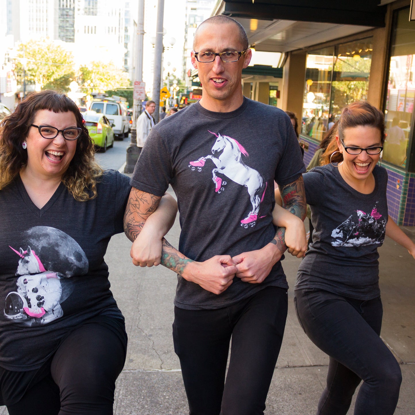 Shirt - Unisex Crew - Roller Skating Unicorn